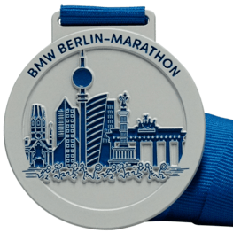Berlin Kids Run Mini Marathon medal