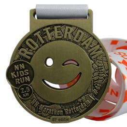 Rotterdam Marathon kids run medal