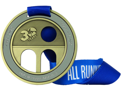 Medal with 2 basic colour variants
